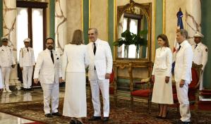 Seis embajadores presentan cartas credenciales al presidente Luis Abinader