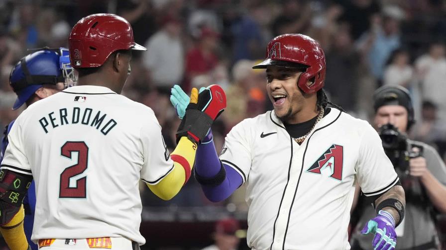 Marte conecta jonrón y empuja 4 carreras para que Diamondbacks aplasten 14-4 a Rangers