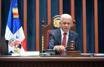 Comunitarios y Barrick Gold se reunirán el lunes, informa el senador Ricardo de los Santos