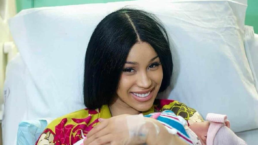 Cardi B truena ante críticas por retomar su rutina de ejercicio a semanas de dar a luz