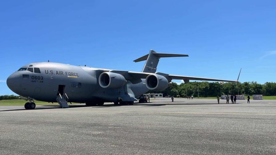 Llega al país un avión militar de EE.UU. cargado de donativos para pobladores de Sosúa