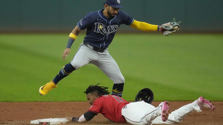 Lowe conecta jonrón y Rays vencen 5-2 a Guardianes, líderes del Centro de la Americana