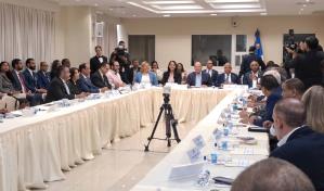 Oposición denuncia que la comisión bicameral no hará vistas públicas por la reforma constitucional