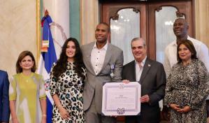 Amelia Vega sobre supuesto embarazo: Vamos a dejar que el tiempo hable, eso no se puede esconder
