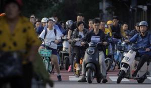 China retrasa la edad de jubilación para hacer frente al envejecimiento de su población