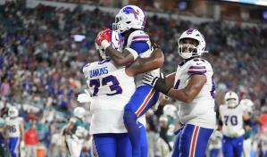 Cook anota 3 touchdowns y lleva a Bills a paliza sobre Dolphins