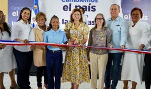 La vicepresidenta Raquel Peña inaugura un liceo y un Caipi en Santo Domingo Norte