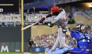 Elly de la Cruz logra su primer grand slam en las mayores y los Rojos vencen 8-4 a los Mellizos