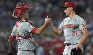 Friedl y Martínez llevan a los Rojos a vencer por paliza a Mellizos