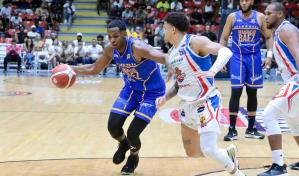 Suero guía a Mauricio al triunfo sobre San Lázaro en el TBS Distrito