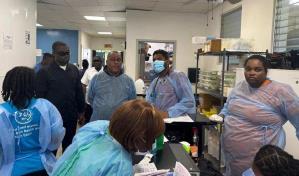 Primer ministro de Haití visita a las víctimas de explosión que causó 26 muertos