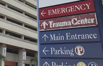 Los hospitales de Florida preguntan a los inmigrantes sobre su estatus legal
