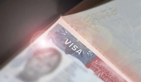 EE. UU. restringe visados a transportistas mexicanos por facilitar inmigración ilegal