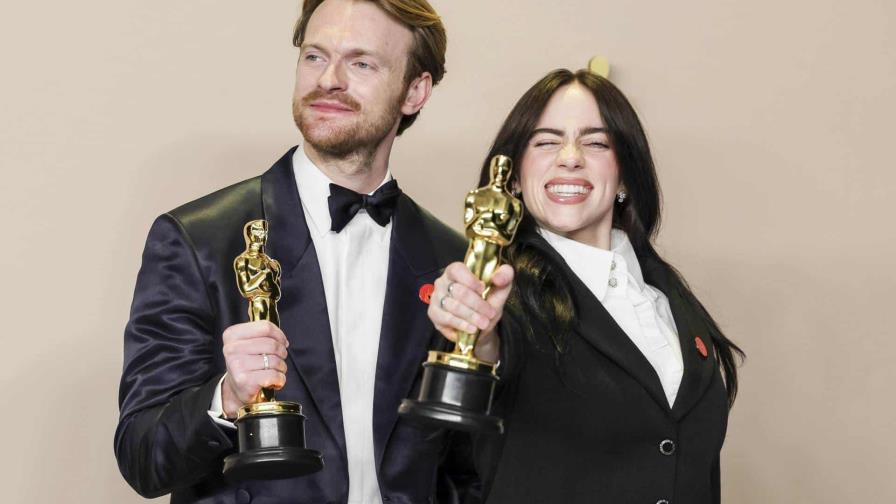 Billie Eilish y su hermano Finneas anuncian su voto en favor de Kamala Harris