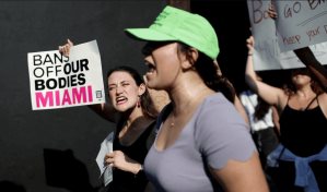 Restricciones al aborto en Florida ponen en peligro a pacientes, según informe