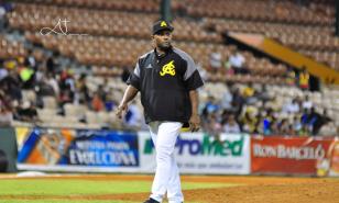 Águilas anuncian el regreso de Miguel Tejada