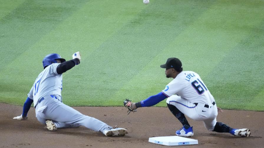 Ohtani llega a 49 robos en triunfo de Dodgers por 8-4 sobre Marlins