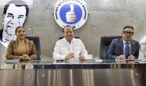 PRM acoge la propuesta de reducir solo 20 diputados