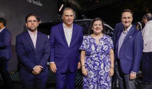 Grupo Viamar presenta la SUV Lincoln Nautilus