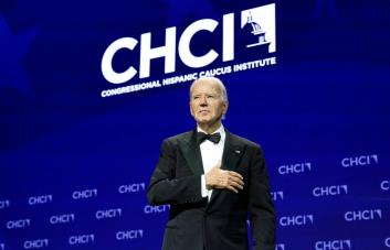 Biden asegura en un evento latino que los inmigrantes son la sangre de Estados Unidos