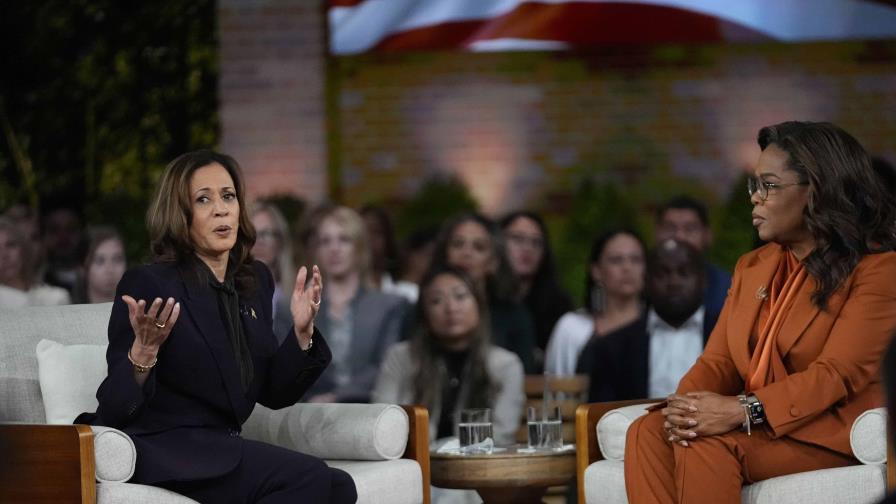 Harris busca el impulso de Oprah como parte de su estrategia de medios digitales