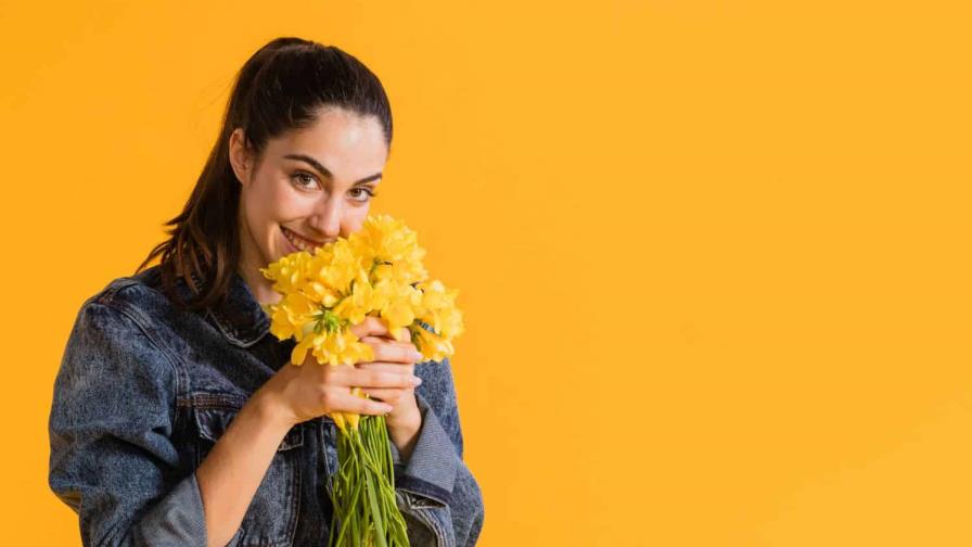 ¿Por qué el 21 de septiembre se regalan flores amarillas?