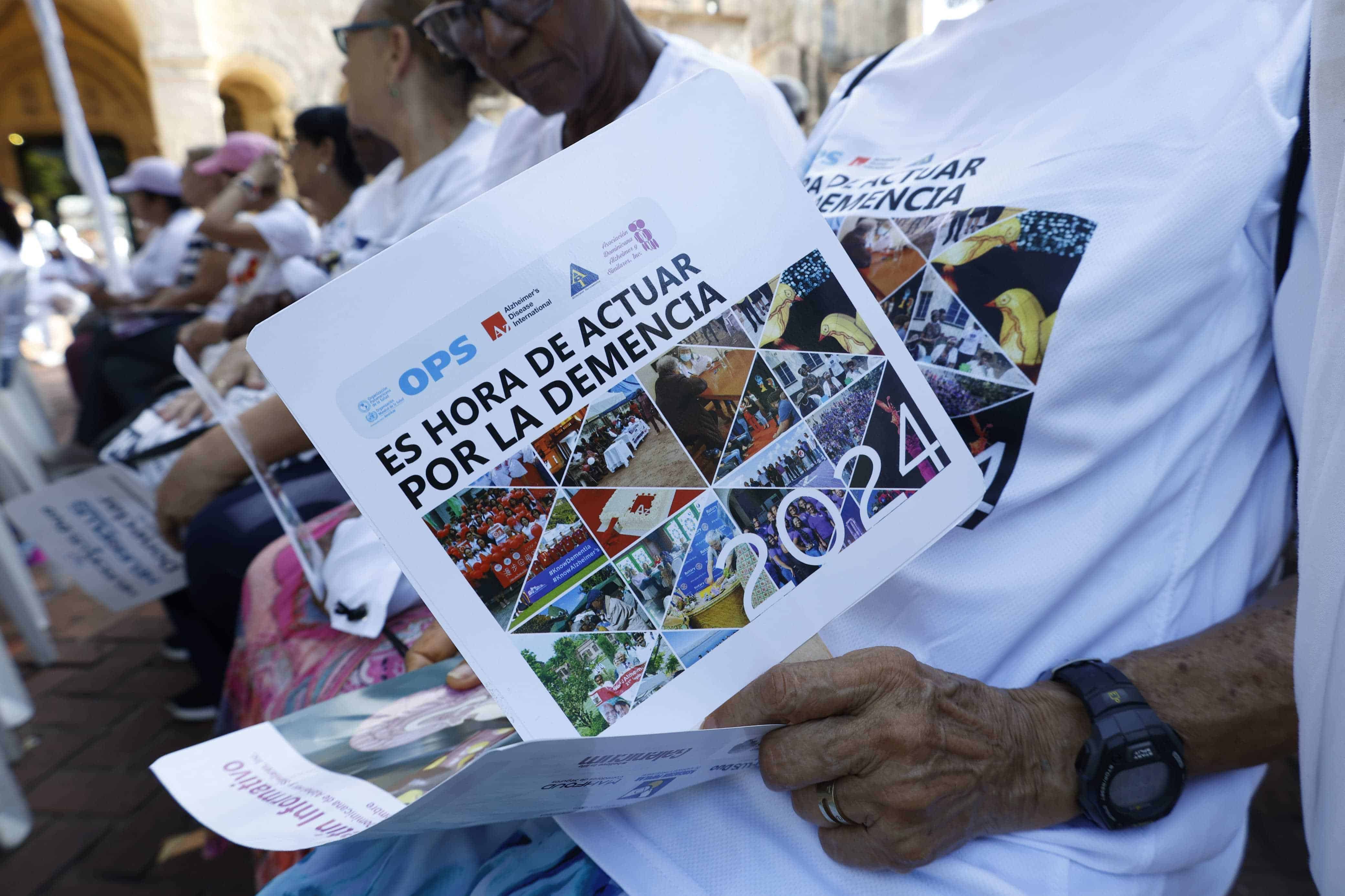 La Asociación Dominicana Dominicana de Alzheimer celebrando su 30.º Caminata en conmemoración del Día Mundial del Alzheimer<br>