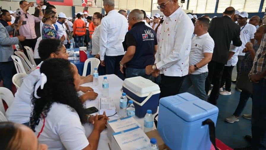 Más de seis mil residentes de Santiago reciben servicios en operativo comunitario