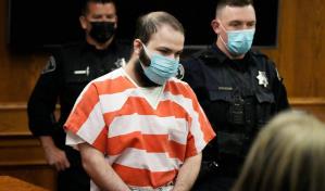 Acusado del mayor tiroteo de 2021 en EEUU es declarado culpable de asesinar a 10 personas