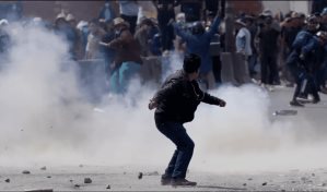 Enfrentamientos entre seguidores de Arce y de Morales cerca de La Paz