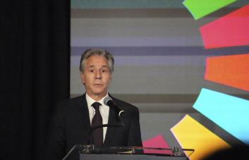 Antony Blinken aboga por el desarrollo y el uso responsable de la inteligencia artificial
