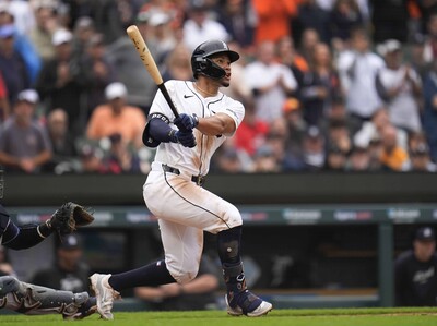 Weencel Pérez concluye la primavera con dos cuadrangulares