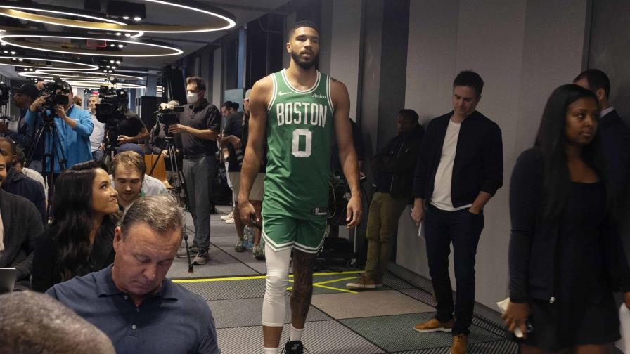 Un verano de desaires para Tatum y Brown podría motivarlos para repetir título con los Celtics