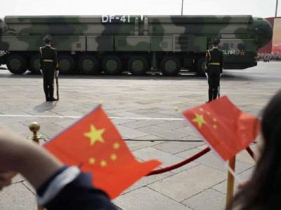 Arsenal nuclear crece y alcanza 9,745 ojivas en escalada bélica