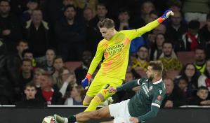 Con 16 a&ntilde;os, el arquero Jack Porter se convierte en el titular m&aacute;s joven en la historia de Arsenal