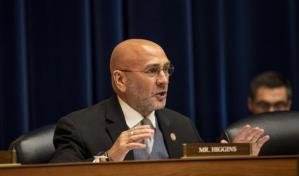 Congresista republicano de Luisiana aumenta la retórica contra los haitianos y su país