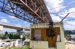 En Gualey esperan a Obras Públicas para tratar el desalojo de familias debajo del puente
