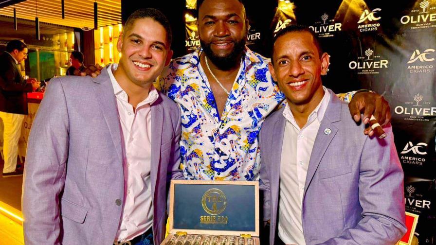 Lanzan exclusivo cigarro Tre4 en honor a David Ortiz