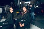 Zara ficha a Cindy Crawford y a su hija Kaia para presentar su primera pasarela en vivo Zara ficha a Cindy Crawford y a su hija Kaia para presentar su primera pasarela en vivo