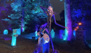 Pesadilla antes de Navidad traspasa la pantalla en un sendero de luces en Nueva York