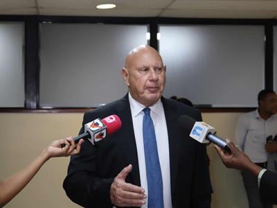 PRM admite falta de indexación salarial y propone reforma fiscal