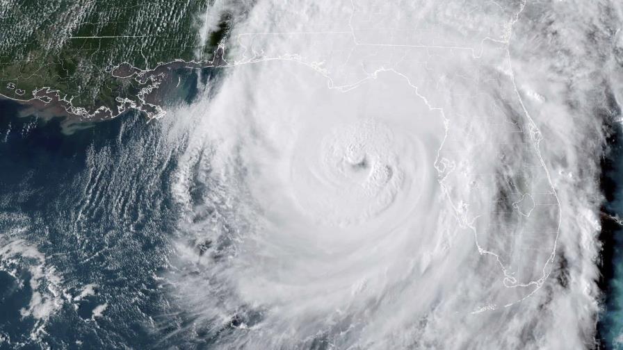 Helene llega a Florida como un huracán de categoría 4