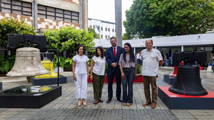 Historias que nos unen, una exposición que celebra la libertad a través del arte