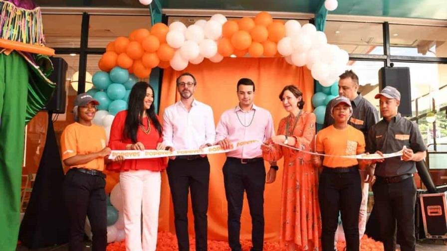 Popeyes inaugura tercer local en República Dominicana