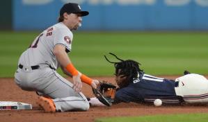 Blanco y Astros limitan a Guardianes, y se imponen 5-2 en duelo entre campeones divisionales