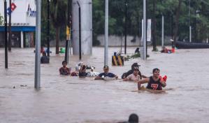 Ciclón John deja cinco muertos en Oaxaca y al menos 24 en todo México
