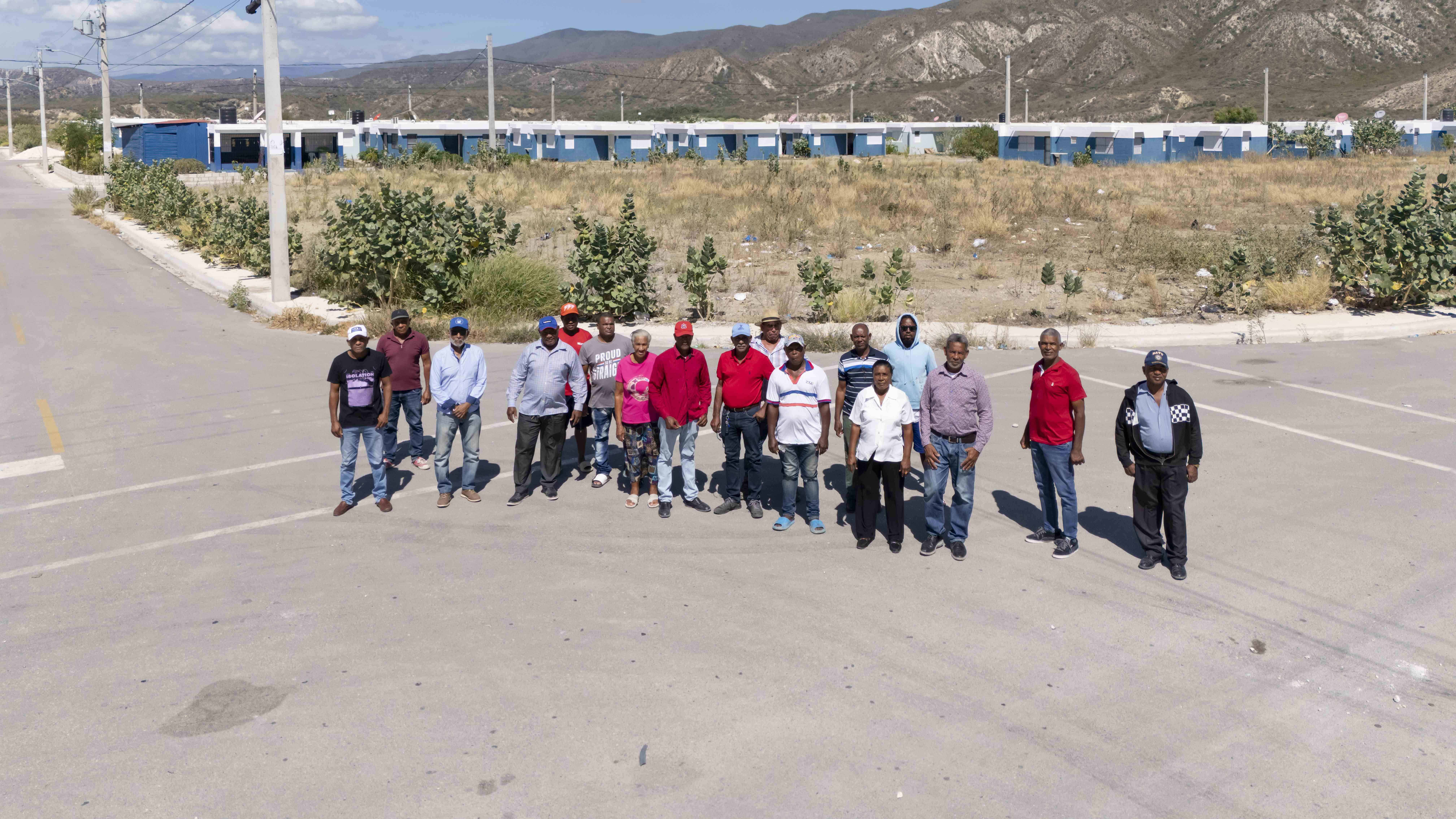 Agricultores de Monte Grande demandan entrega de las tierras. 