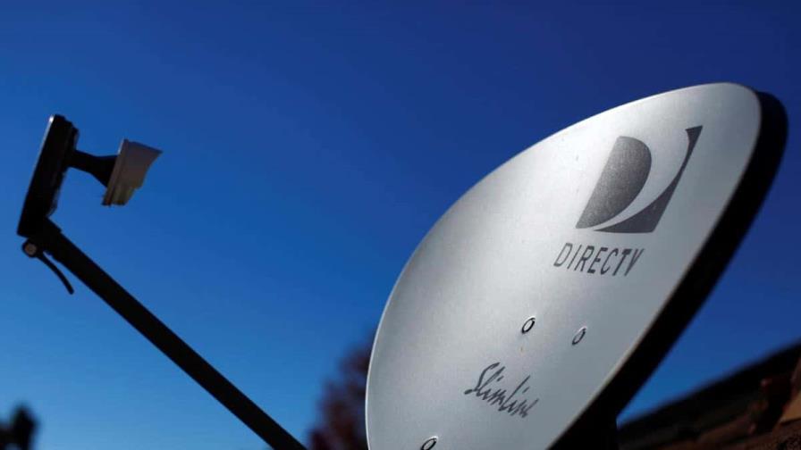 AT&T venderá participación en DirecTV por US$7,600 millones