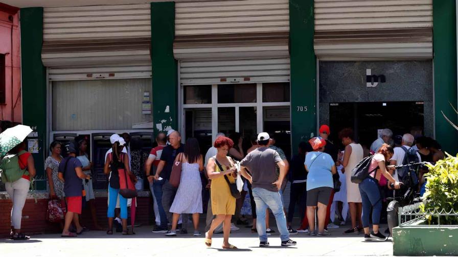 Cuba multa por 14.5 millones de dólares a empresas privadas por incumplir tope de precios