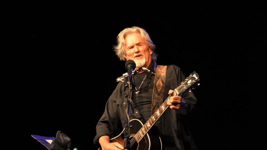 La leyenda de la música country y premiado actor Kris Kristofferson muere a los 88 años